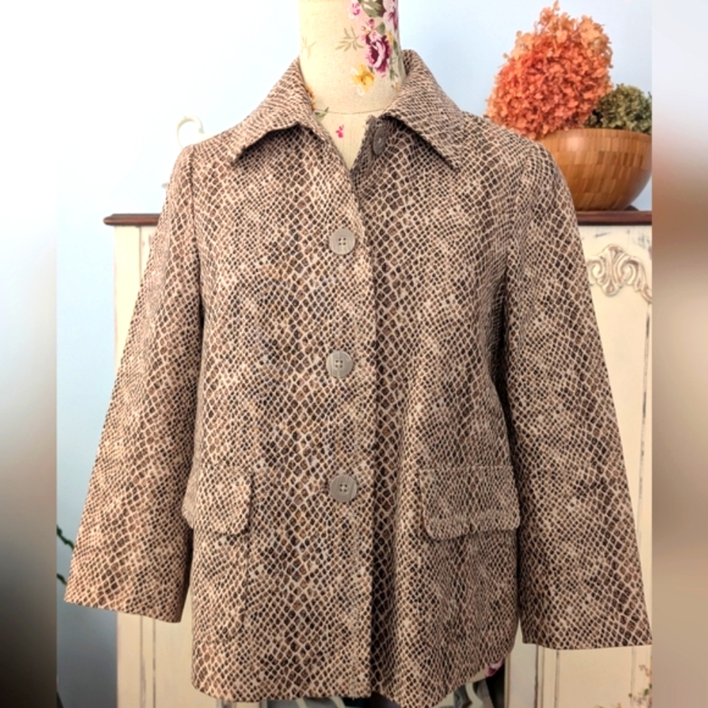 Mexx Stylish Brown‎ Patterned Women's Jacket